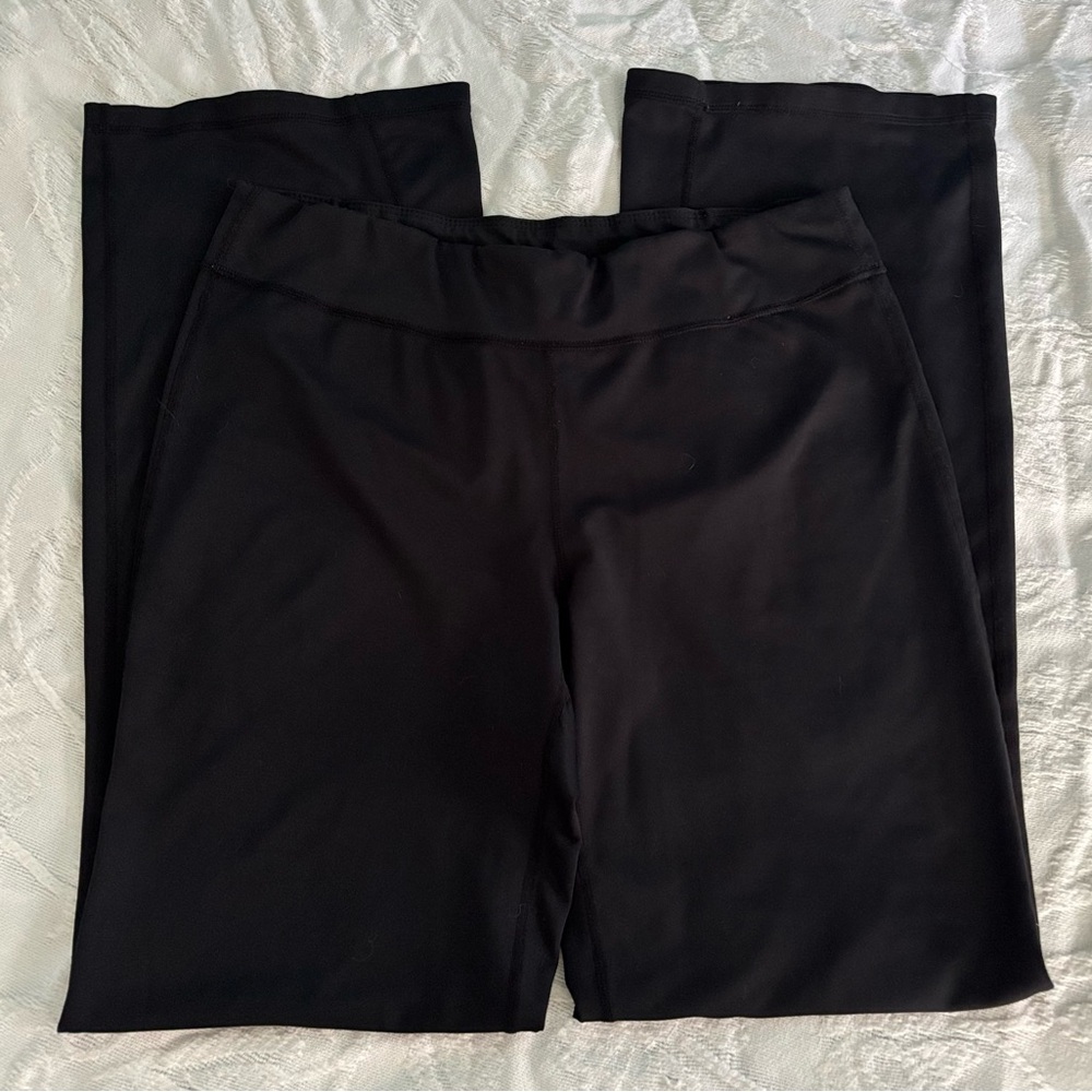 Champion Low Rise Flare Black Leggings Size Large